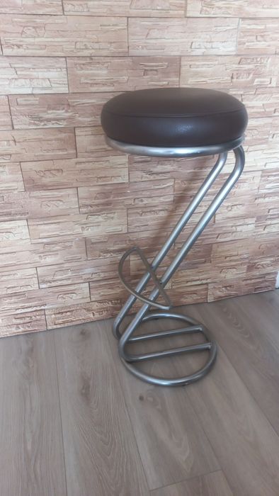 Продам стуля барные