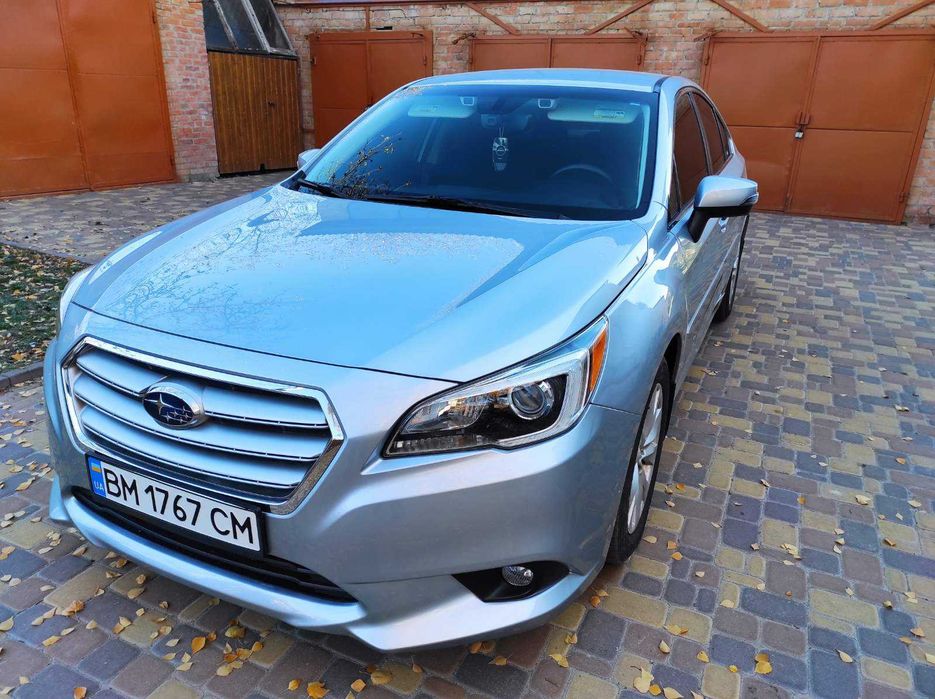 Subaru Legacy в ідеальному стані з малим пробігом