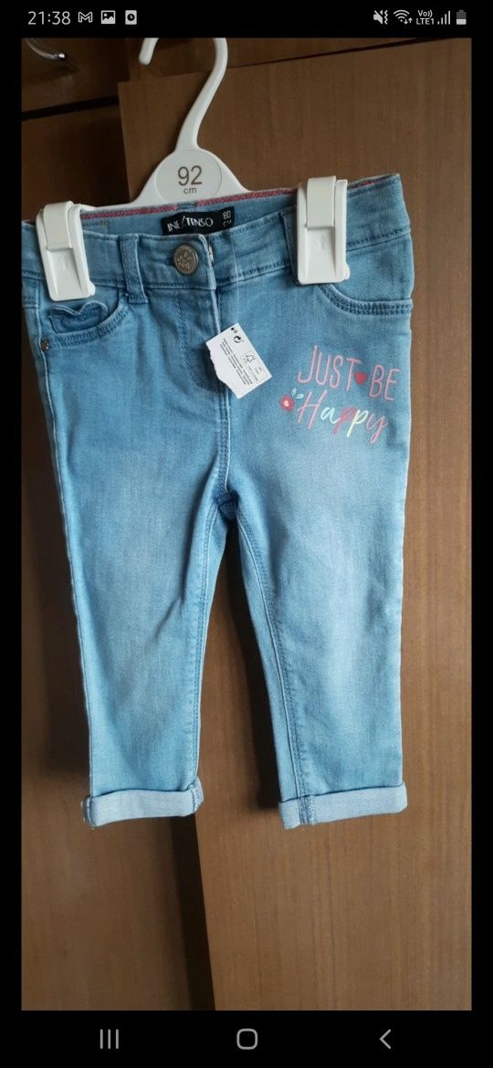 Jeansy dla dziewczynki r.80