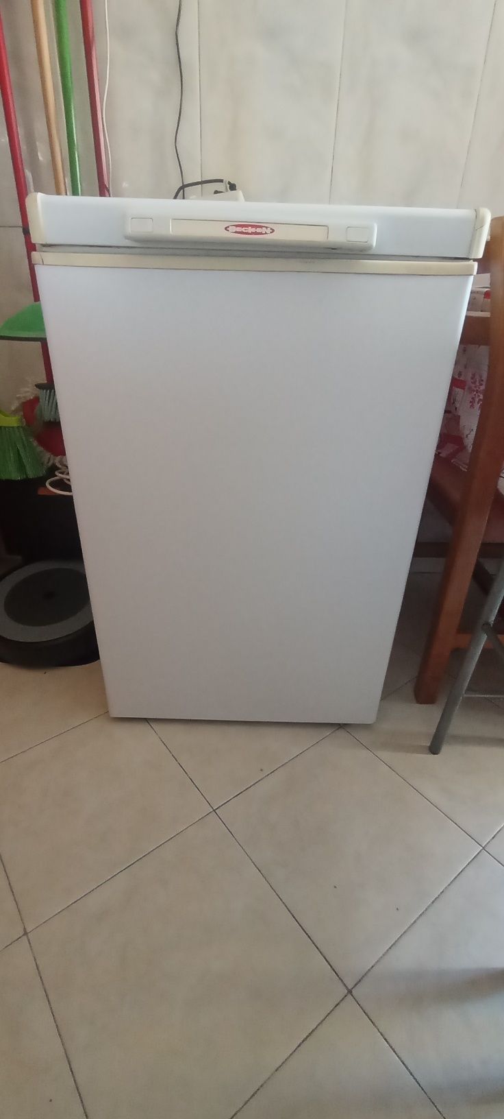 Arca pequena a funcionar muito bem.