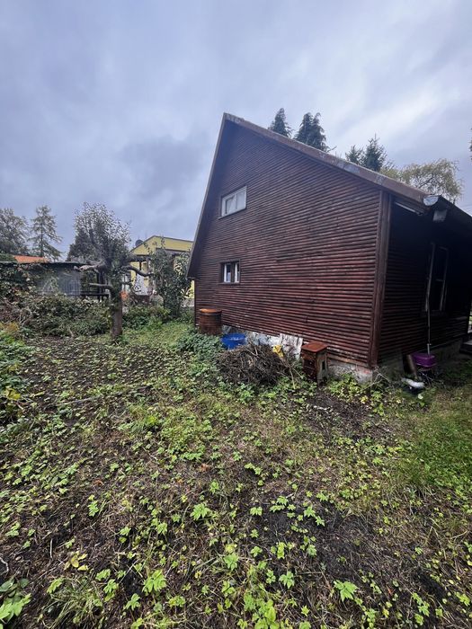 Na sprzedaż działka ROD 300m2, prad i studnia z woda calorocznie