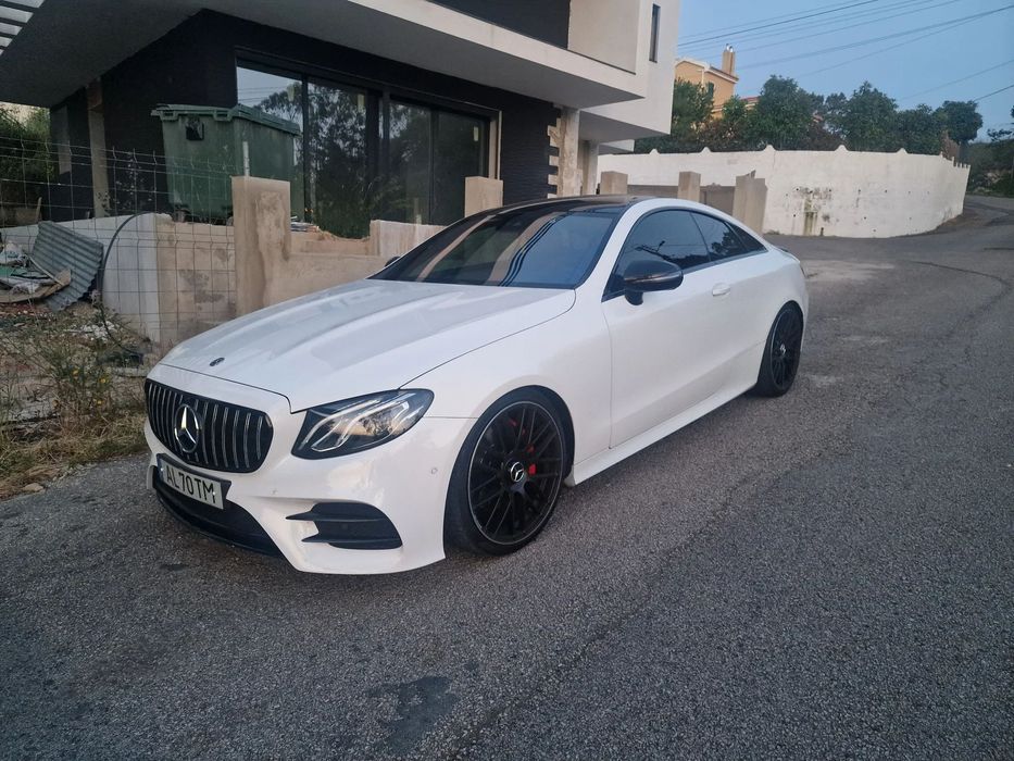 Mercedes-Benz E 220 d Coupe 9G-TRONIC AMG Line