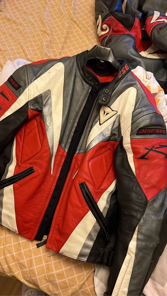 Fato Dainese tam.50