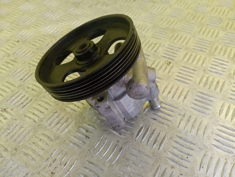 Насос ГУР трафик Renault Trafic 2 Vivaro Трафик Виваро гидроуселитель