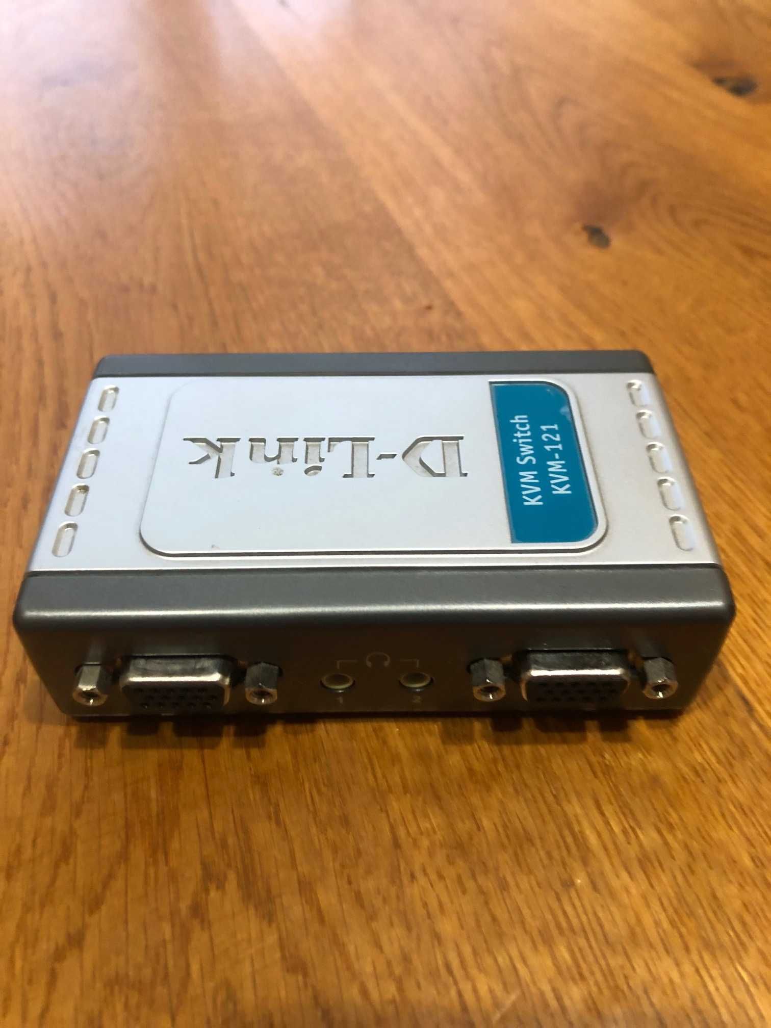 KVM-перемикач D-Link DKVM-2K