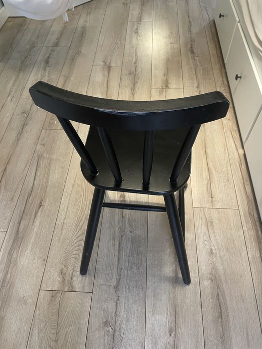 Krzesło dzieciece IKEA AGAM czarne