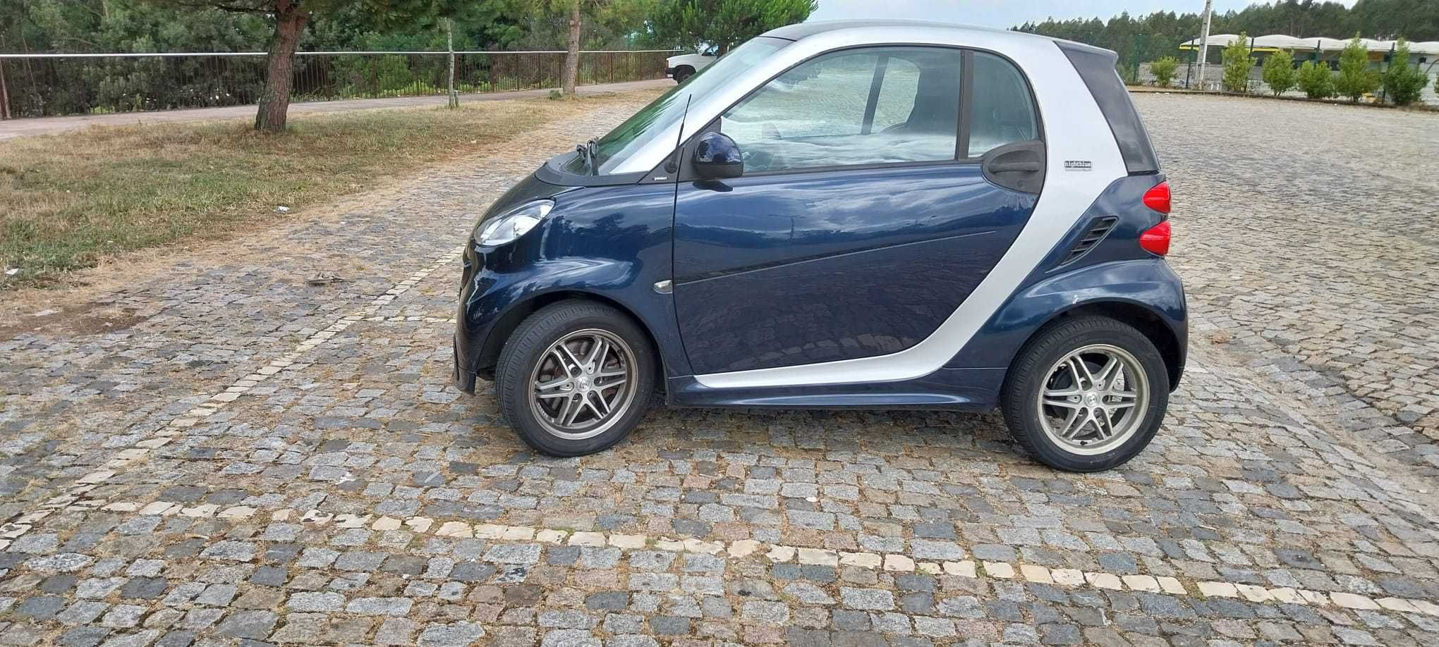 SmartFortwo 2013 com 125000Kms