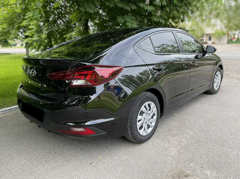Hyundai Elantra 2020