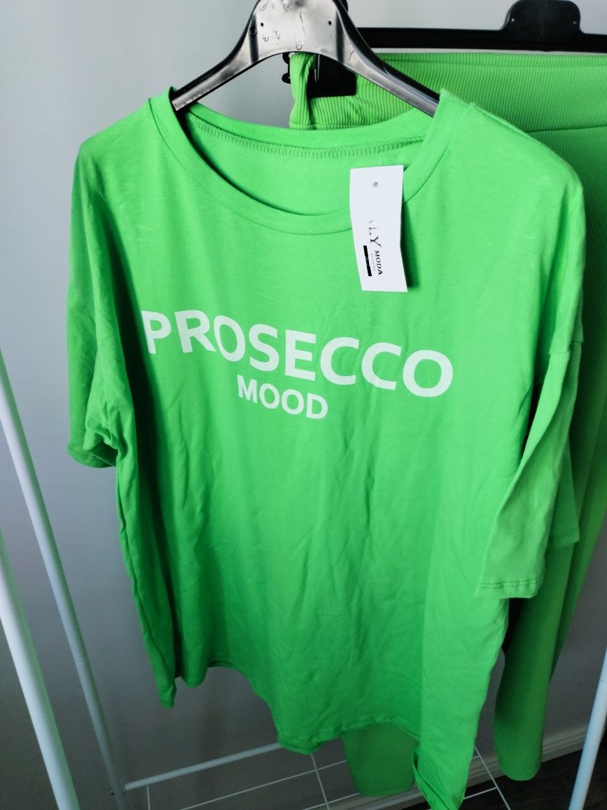 Ostatni ! Komplet zielony Prosecco bluzka i legginsy r.uni od L wzwyż