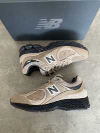 Кросівки New Balance 2002R