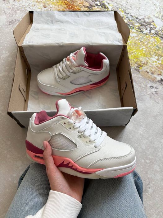 Jordan 5 Retro Low Desert Berry