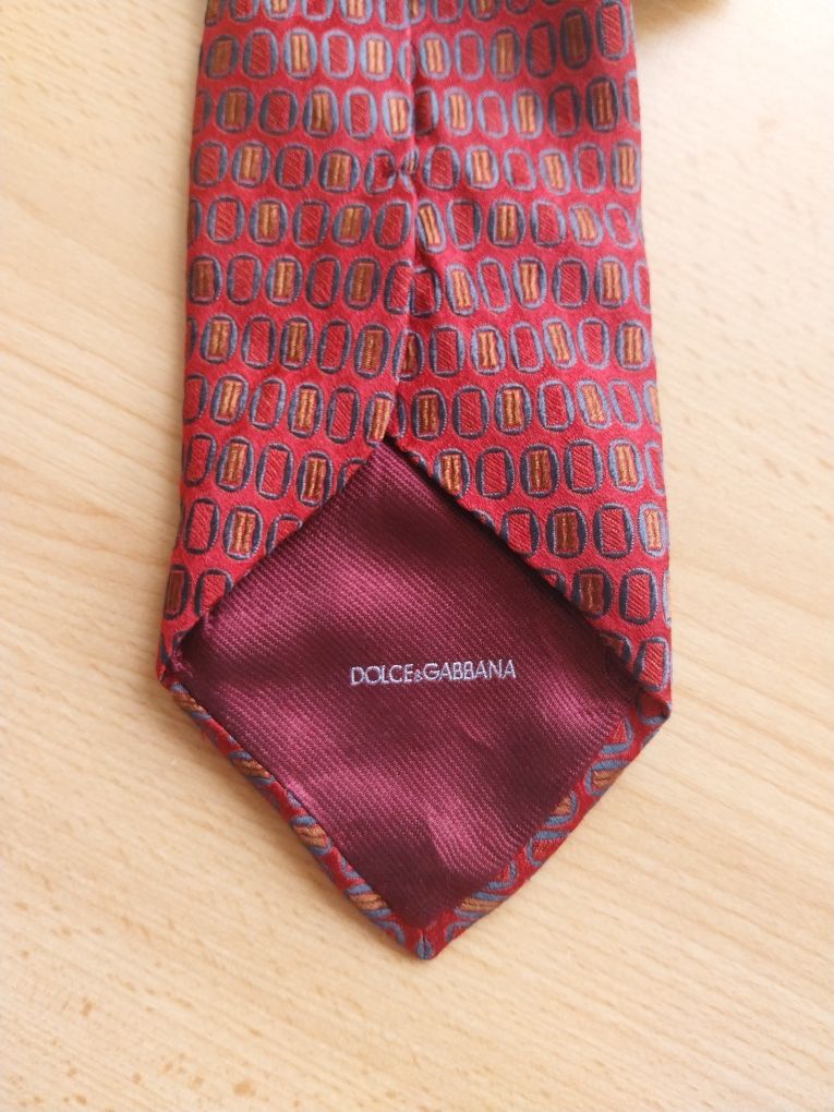 Jedwabny bordowy burgundowy krawat Dolce&Gabbana
