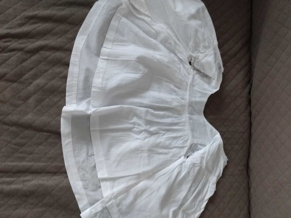 Sukienka 68 biała z różowym akcentem