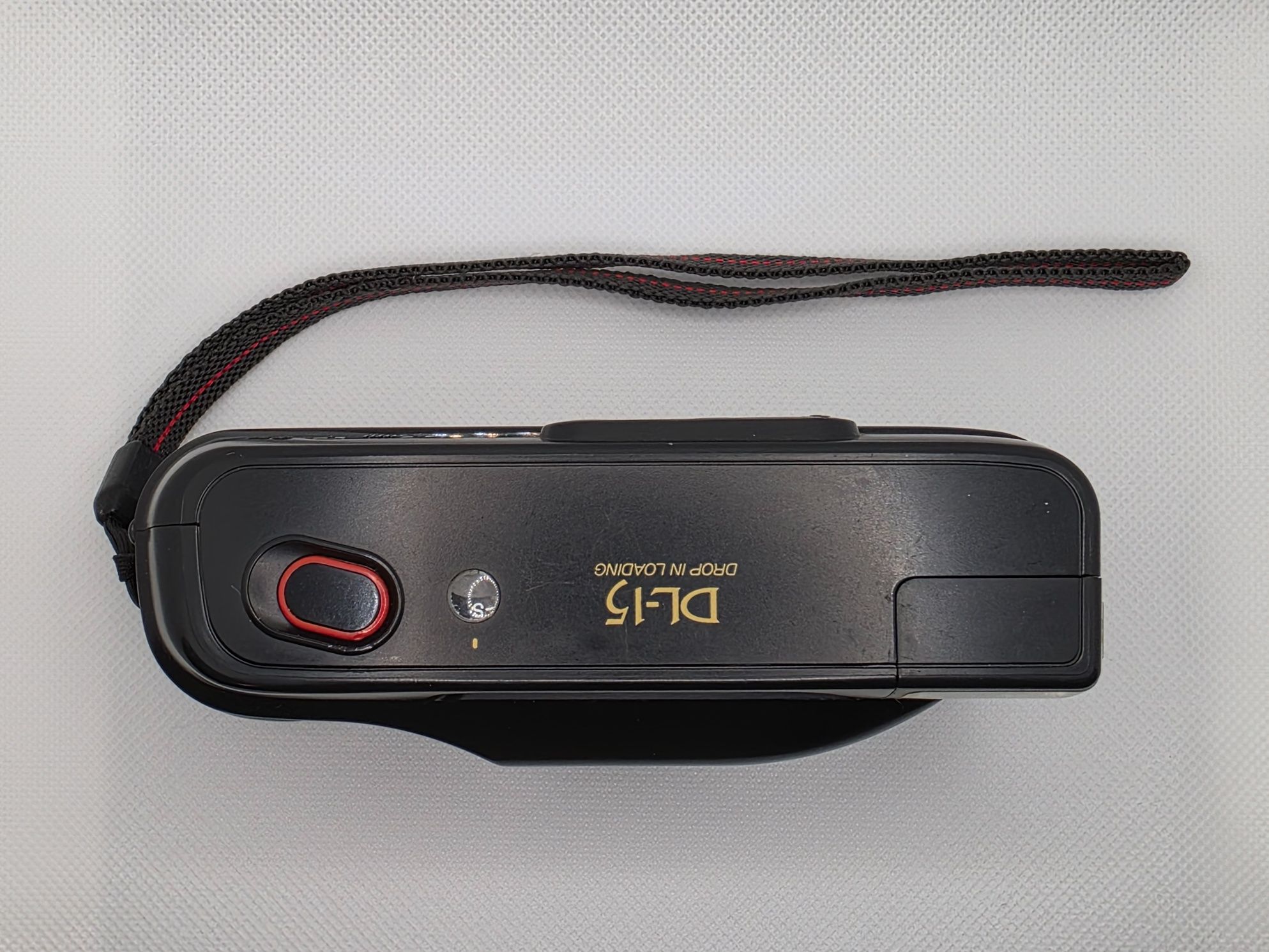 Fuji DL-15 – Câmara Analógica 35mm Compacta com Flash