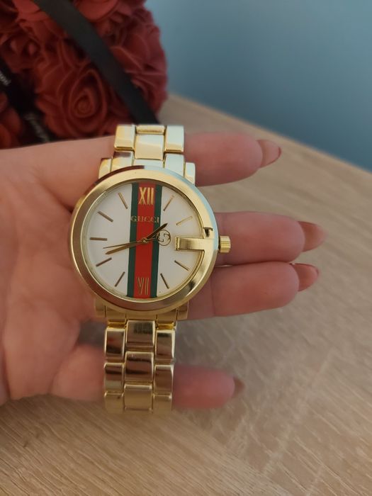 Zlotu damski Zegarek Gucci