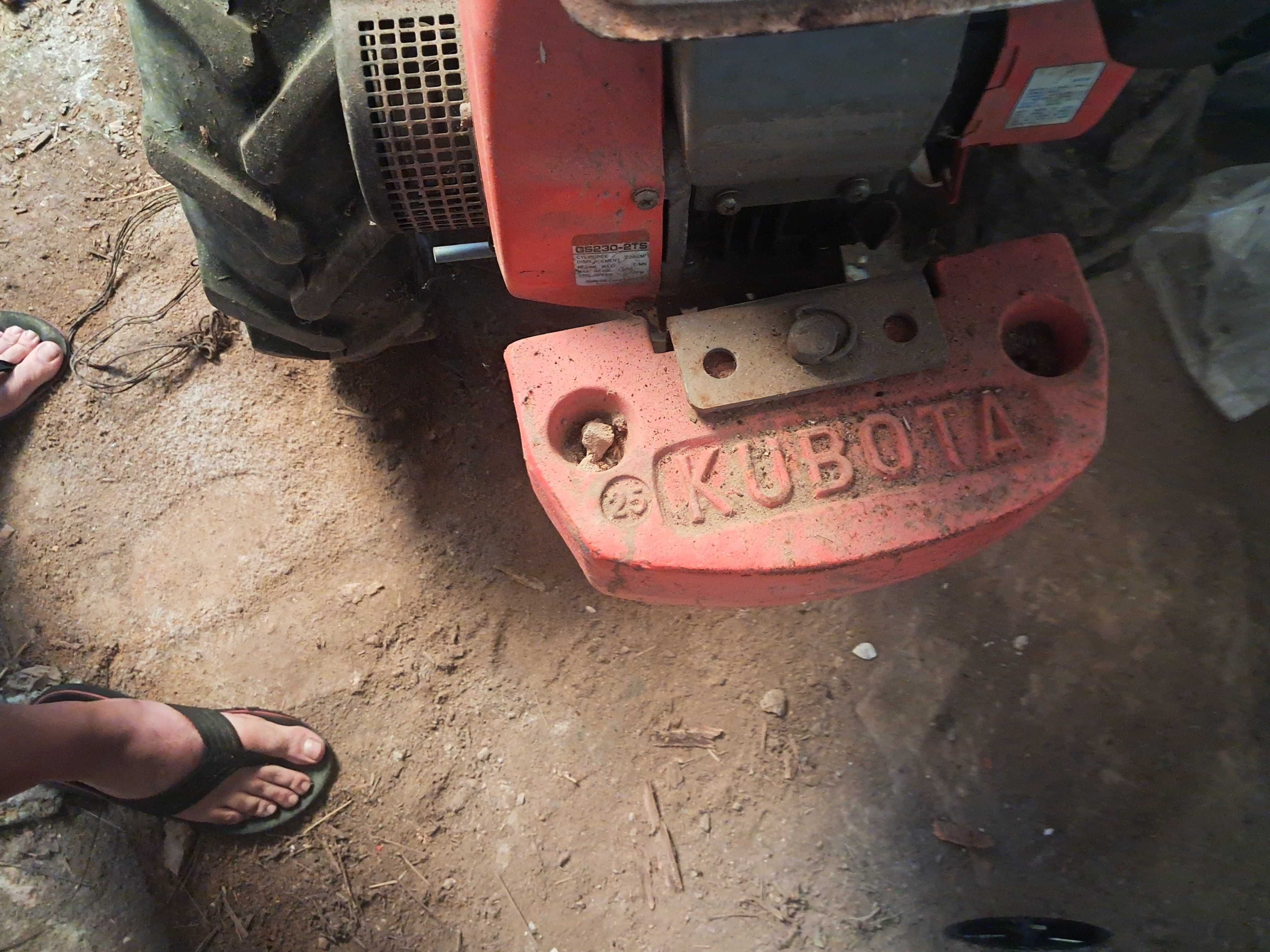 Kubota75 Motocultivador que faz moto enxada com alfaias