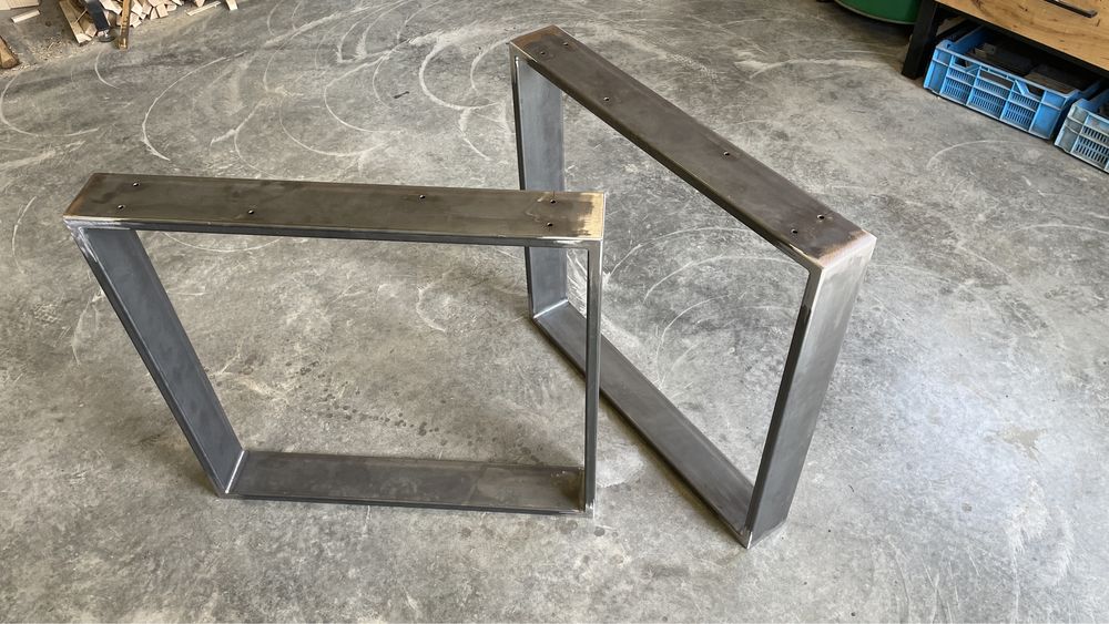 Nogi metalowe pod stolik,biurko,witrynę