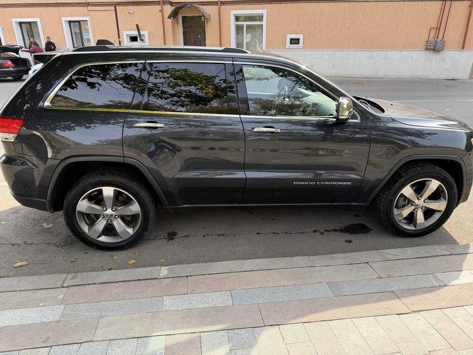 Jeep Grand Cherokee 2016 IV покоління 3.6 AT (295 к.с.) 4WD джип