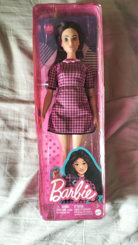 Лялька барбі Mattel