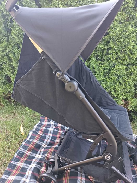 MoMi GRACE kompaktowy wózek z plecakiem do transportu
