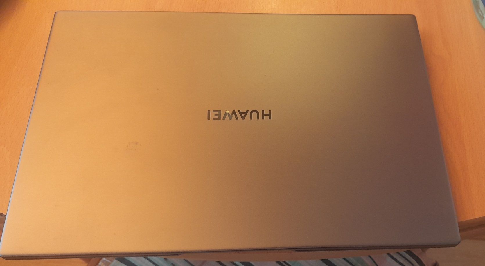 Vendo notebookda hauwei