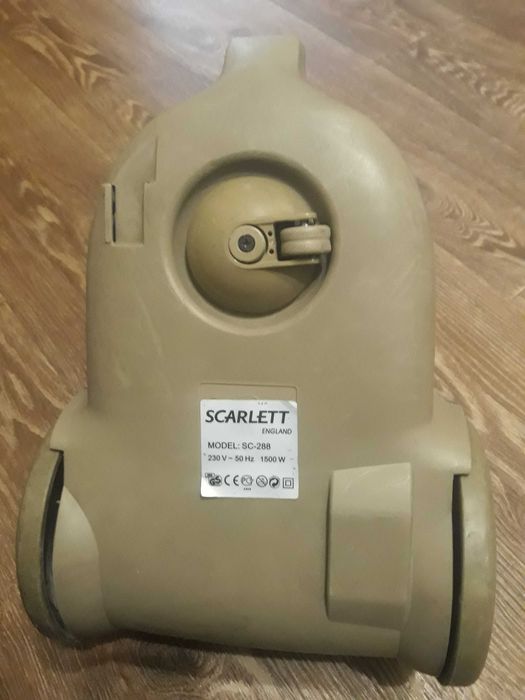 Пылесос Scarlet Romeo 1500w модель SC-288 не рабочий