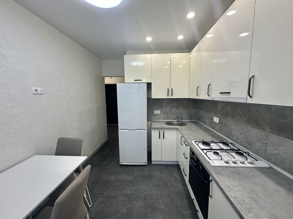 Оренда однокімнатної квартири, ЖК «Сади Вишневі», дуже теплий будинок