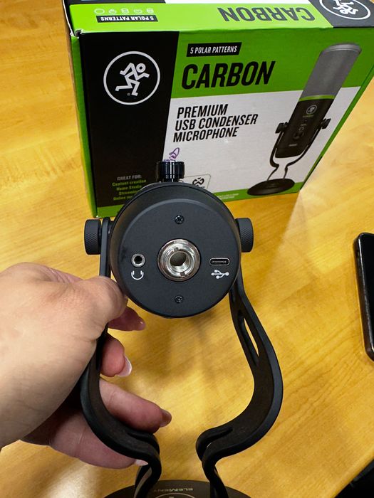 Microfone Condensador Carbon Element