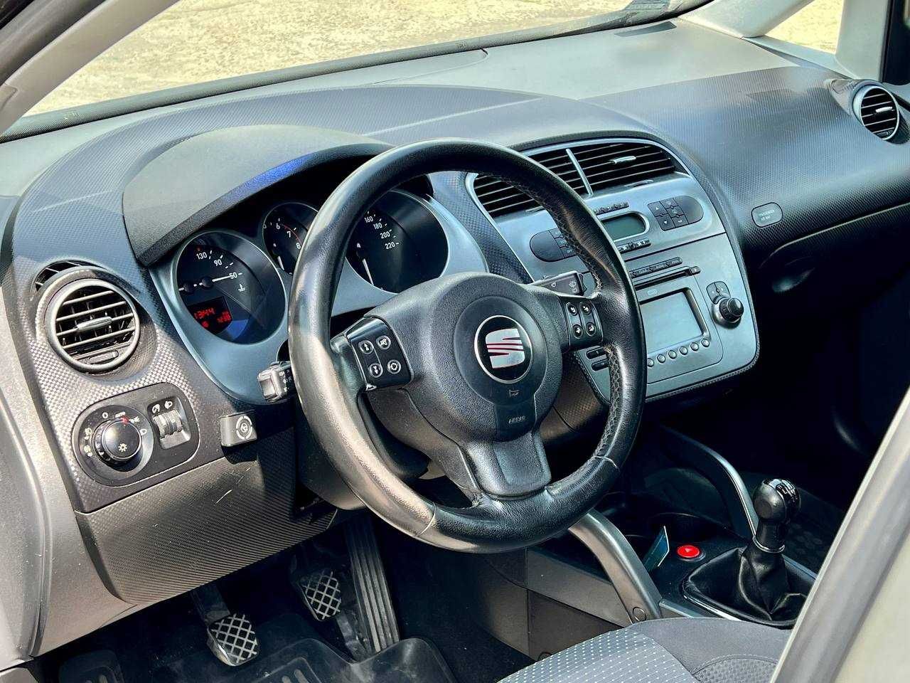 SEAT ALTEA XL – Tanie auto|Wynajem krótko i długoterminowy|Kraków