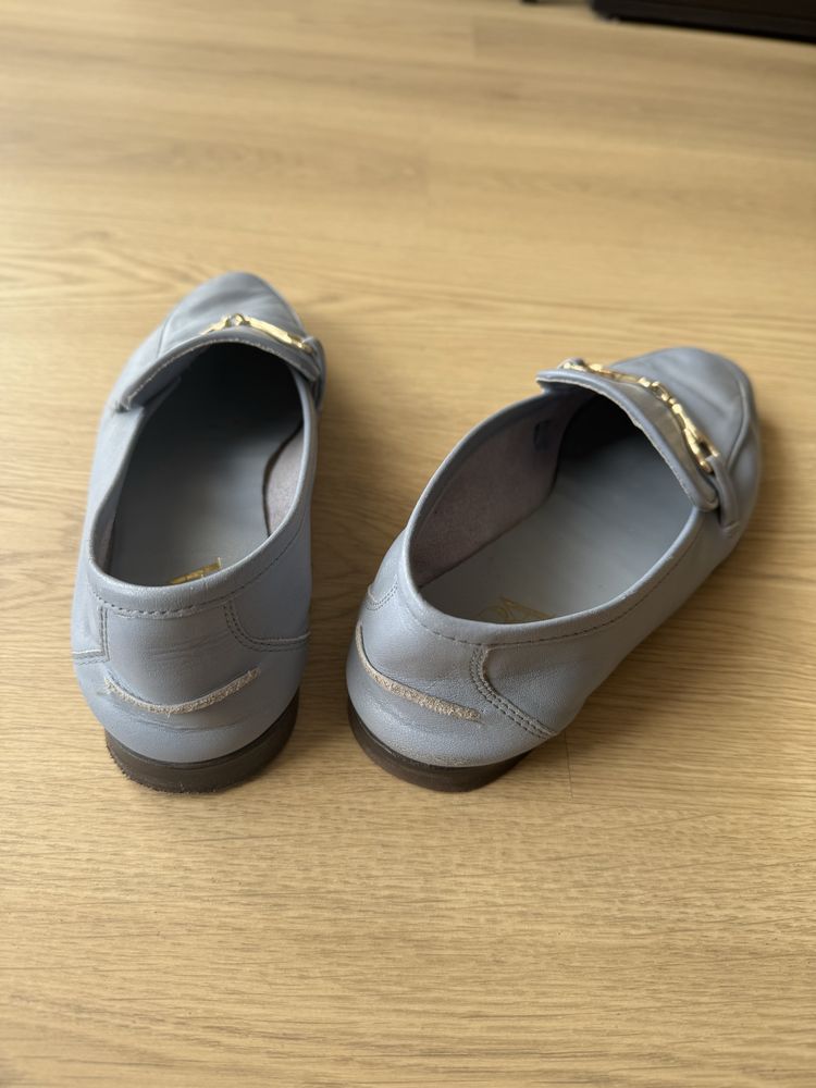 Mocassins loafers em pele zara