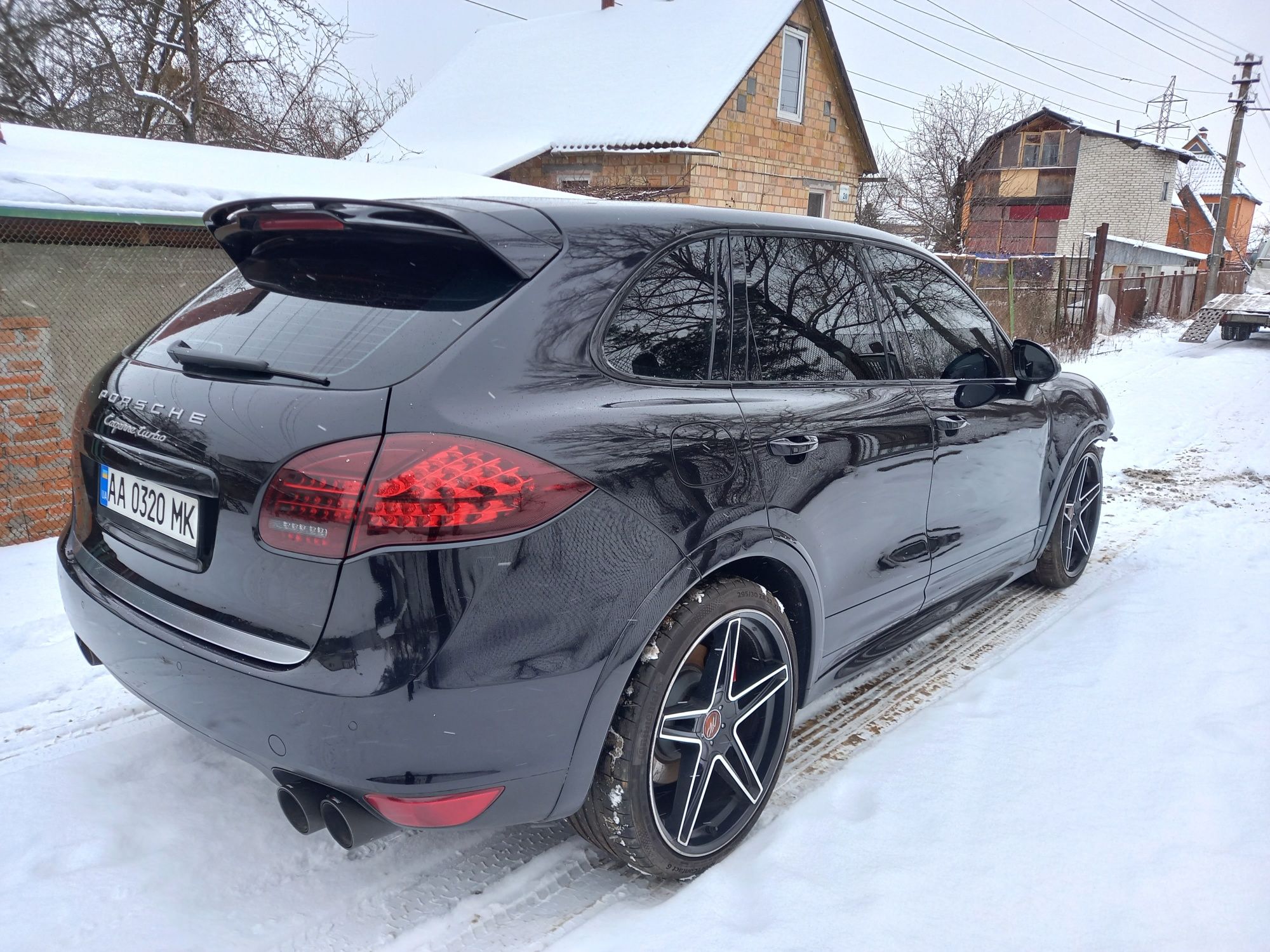 Porsche Cayenne 4.8 turbo 2011 р