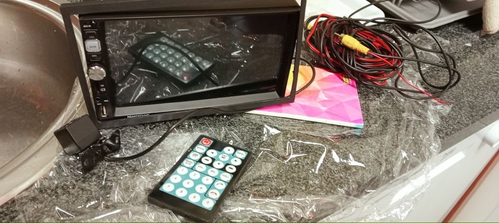 Rádio automóvel Como Novo