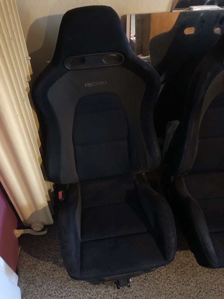 Fotele kubelkowe RECARO