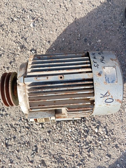 Продам електро двигун 5.5кв. 1500обертів