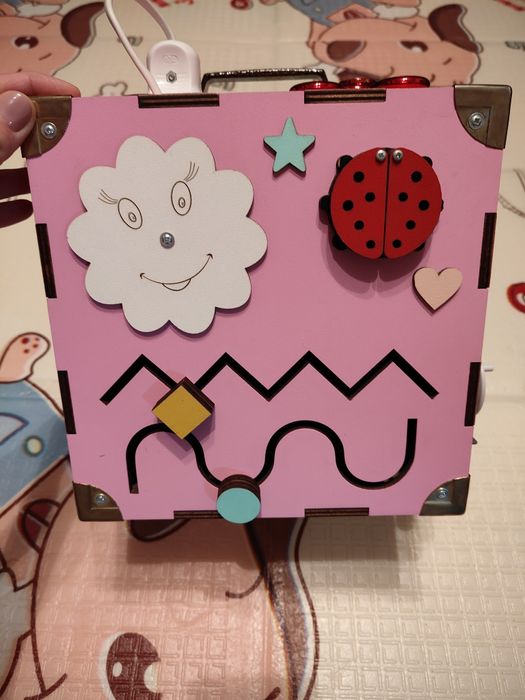 Бізі борд новий рожевий