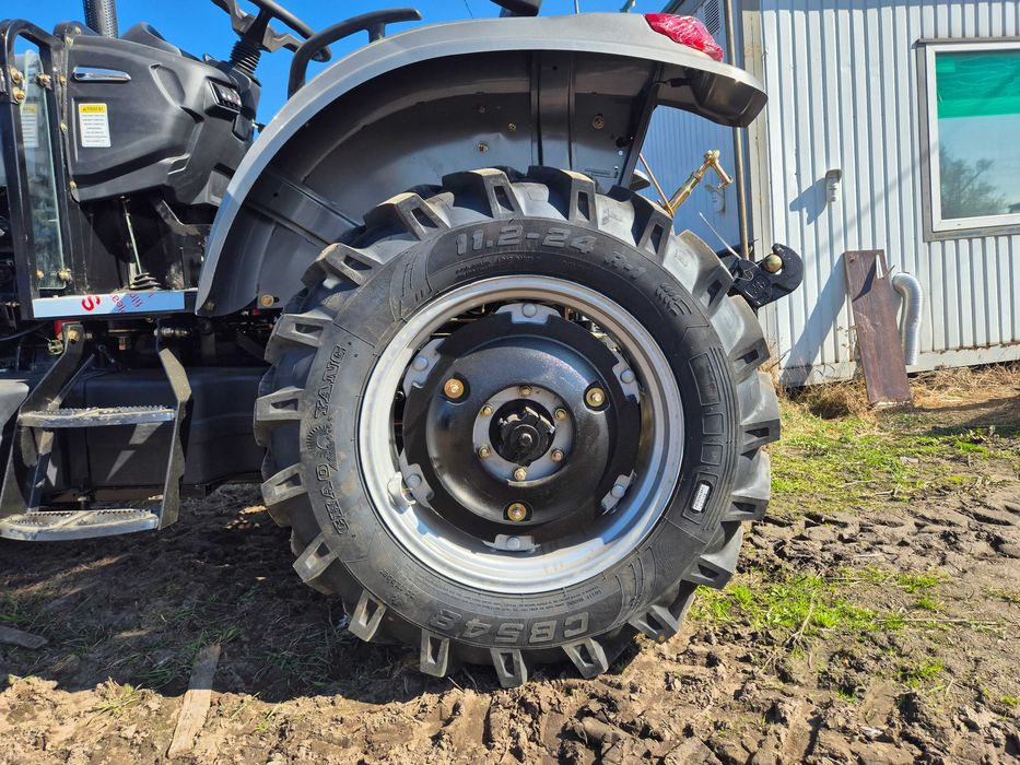 Трактор Скаут ТУ 404 на 2 гидроцидиндра