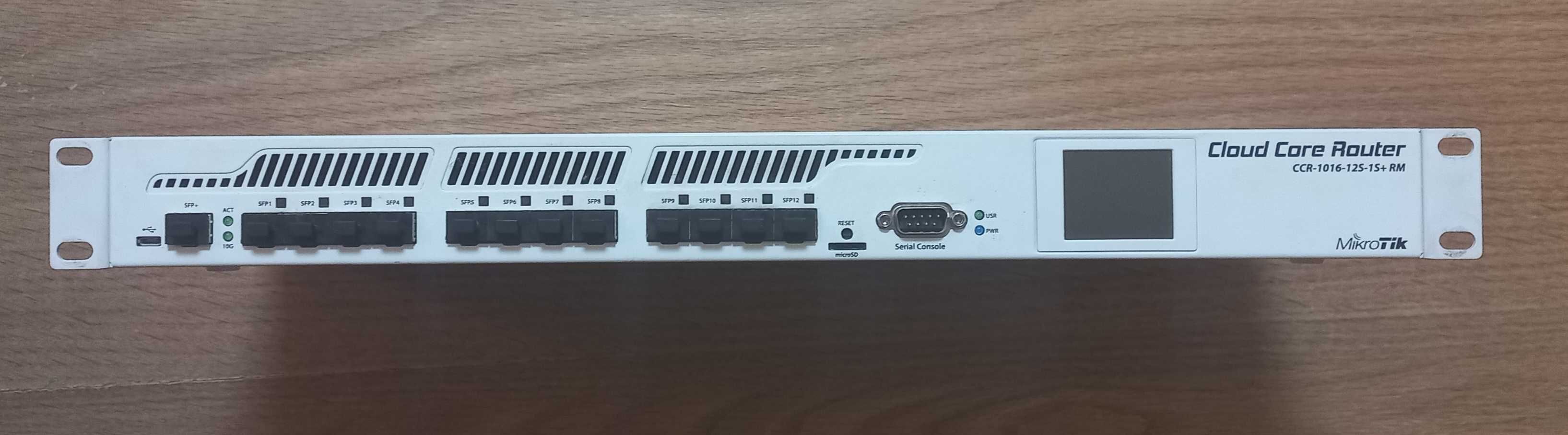 Продам роутер маршрутизатор Mikrotik CCR-1016-12S-1S+