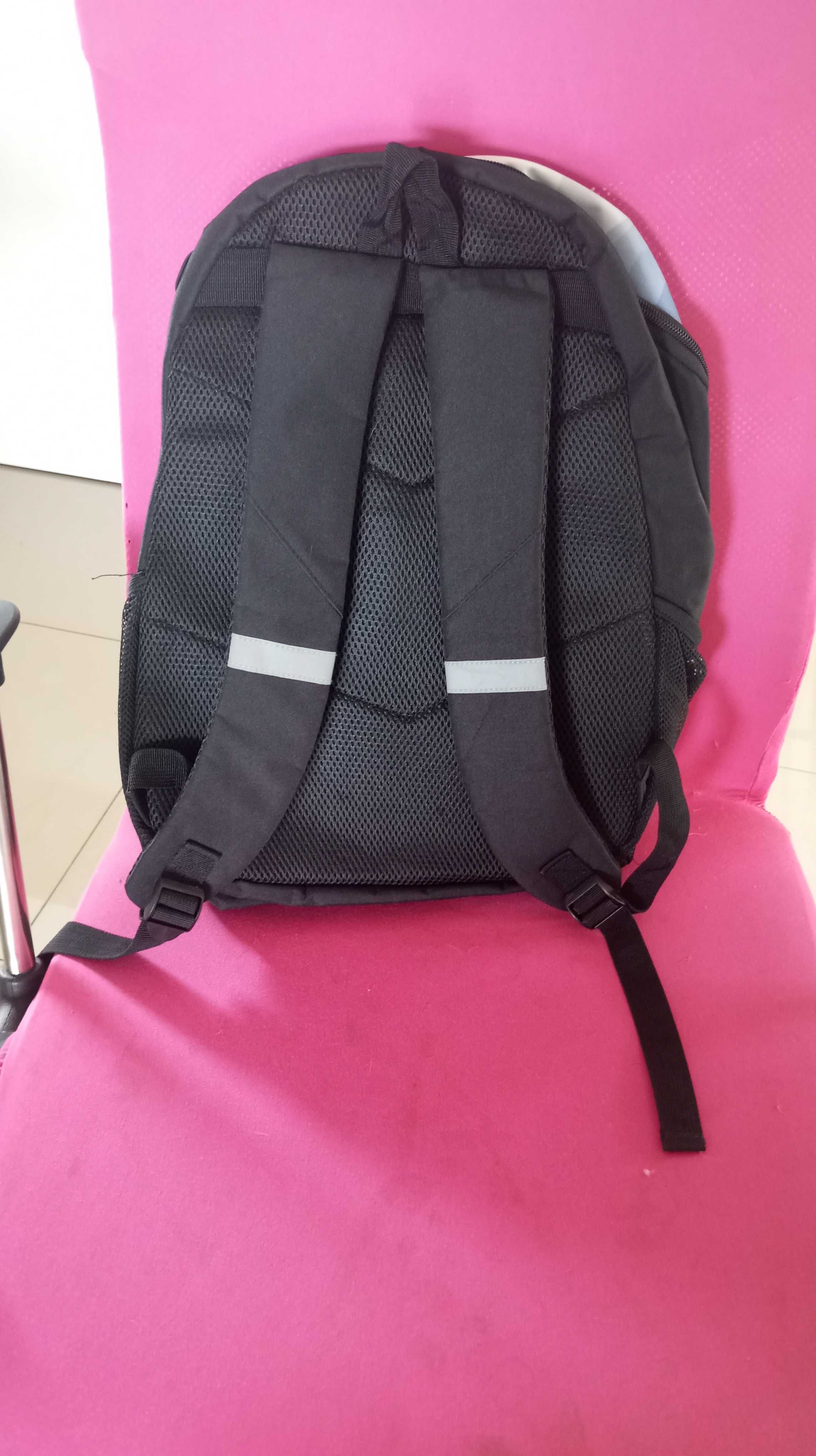 Mochila Unkeeper Portes incluídos
