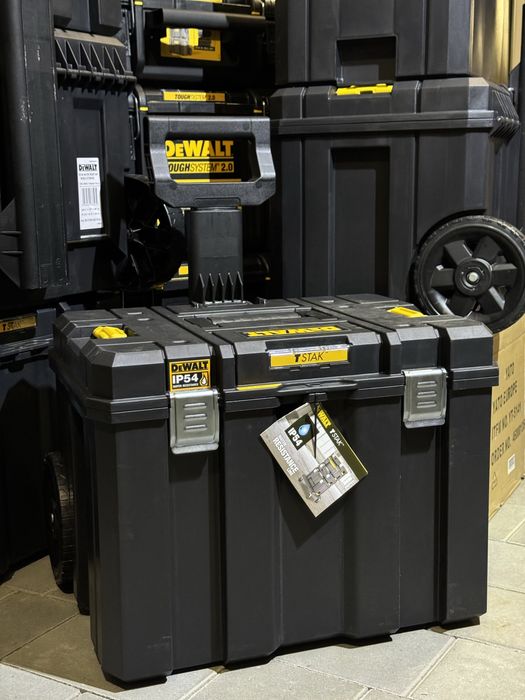 Ящик-Візок TSTAK 2.0 DeWALT DWST83347-1