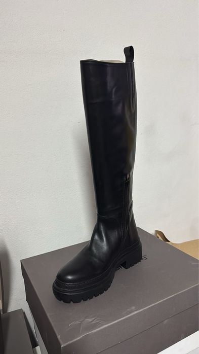 Чоботи труби жіночі Італія Laura Bellariva 39