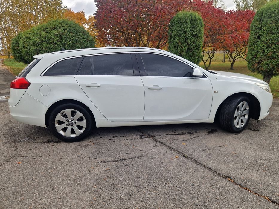 Продам Opel Insignia IDEALING