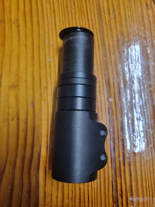 Adapter przedlużka 1 1/8" czarna do kierownicy3