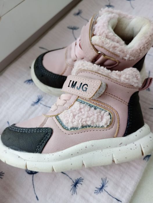 Ботинки для дівчинки 22 розмір