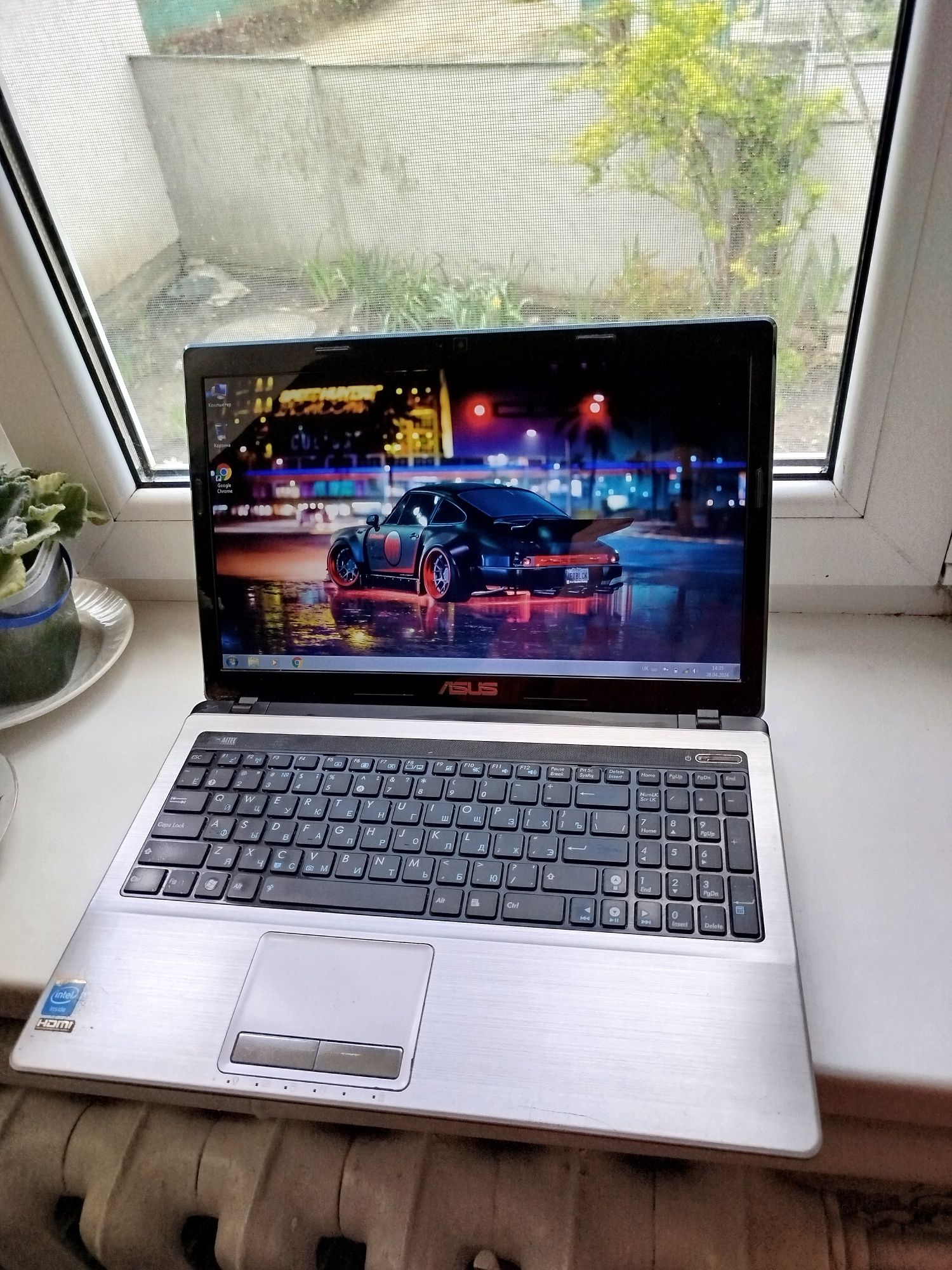 Ноутбук Asus K53e 15.6"