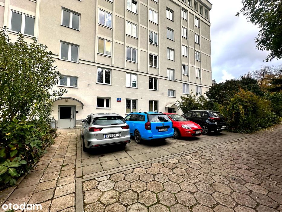 Klimatyczne mieszkanie 2/3 pokoje, w kamienicy z windą - Mokotów