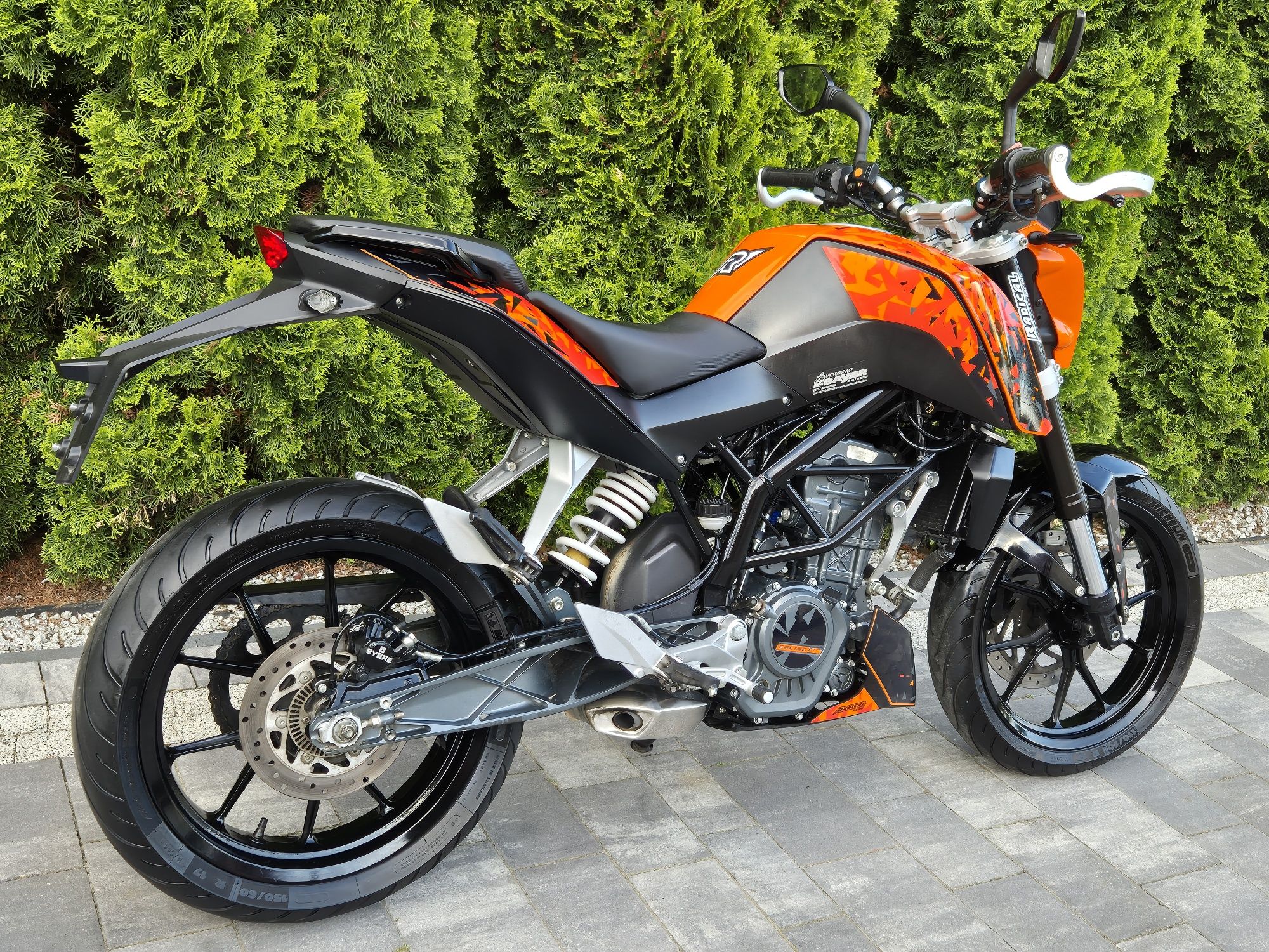 Ktm Duke 125 ABS Radical 2014r Niski Przebieg kat B a1