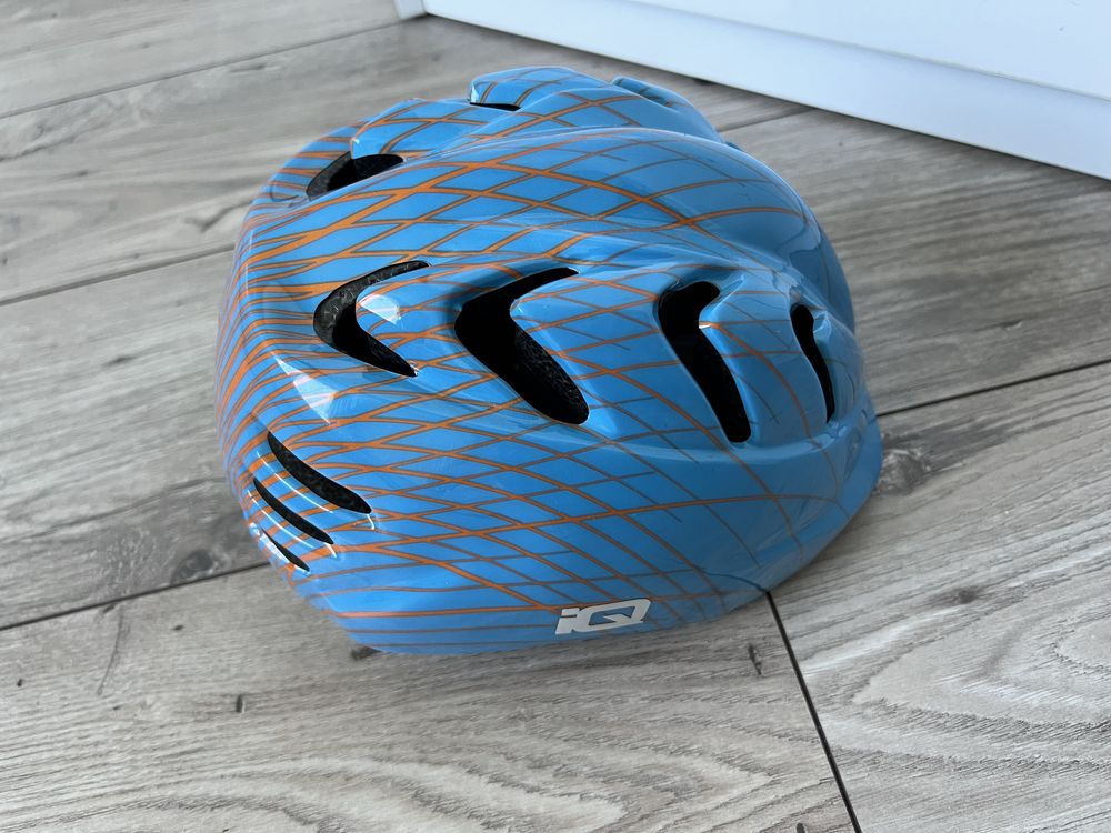 Kask dla dziecka XS 44-48 z regulacją