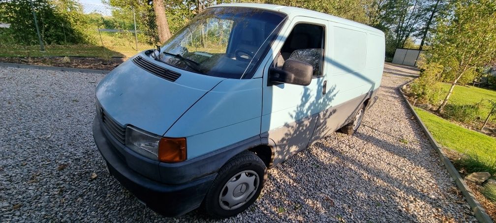 Vw t4 transporter