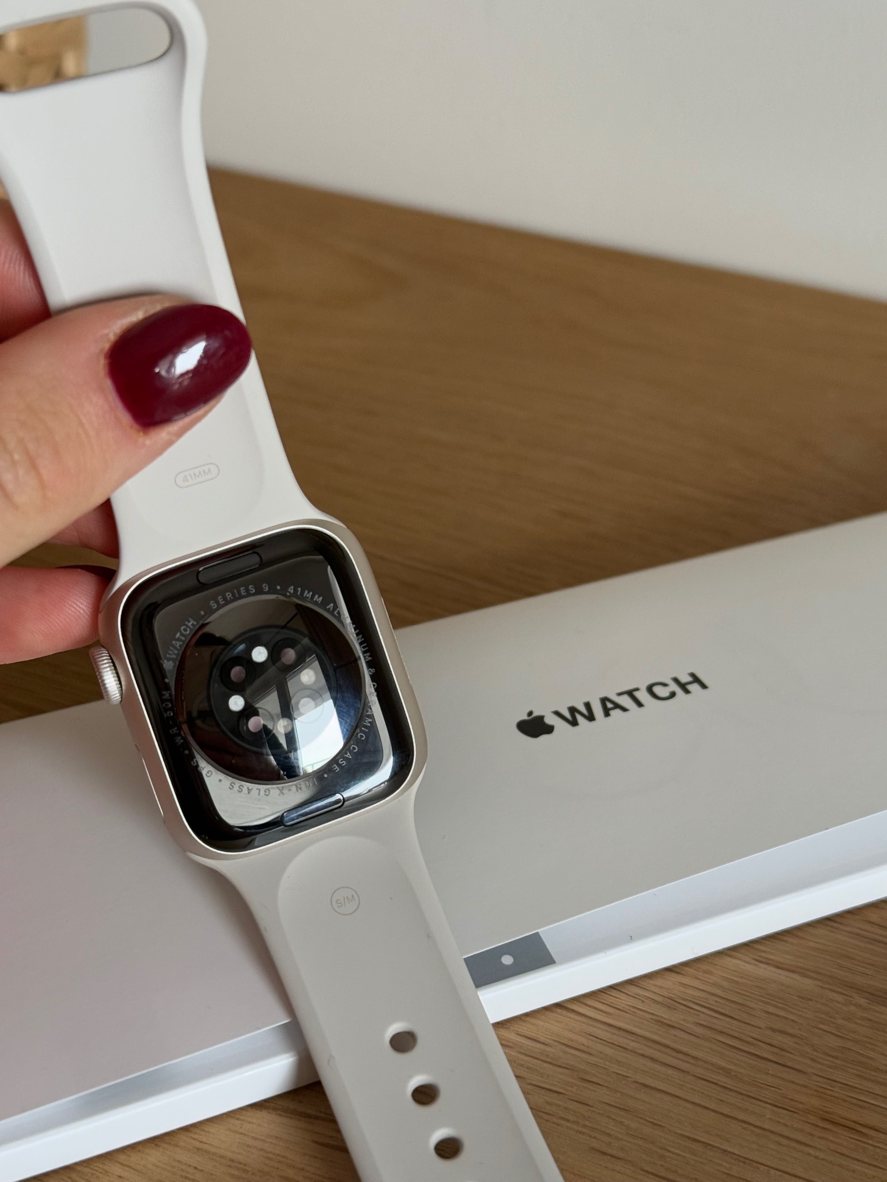 NOWY Apple Watch Series 9 GPS 41mm Starlight