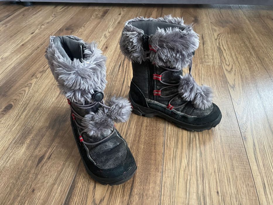 Buty zimowe firmy Bartek